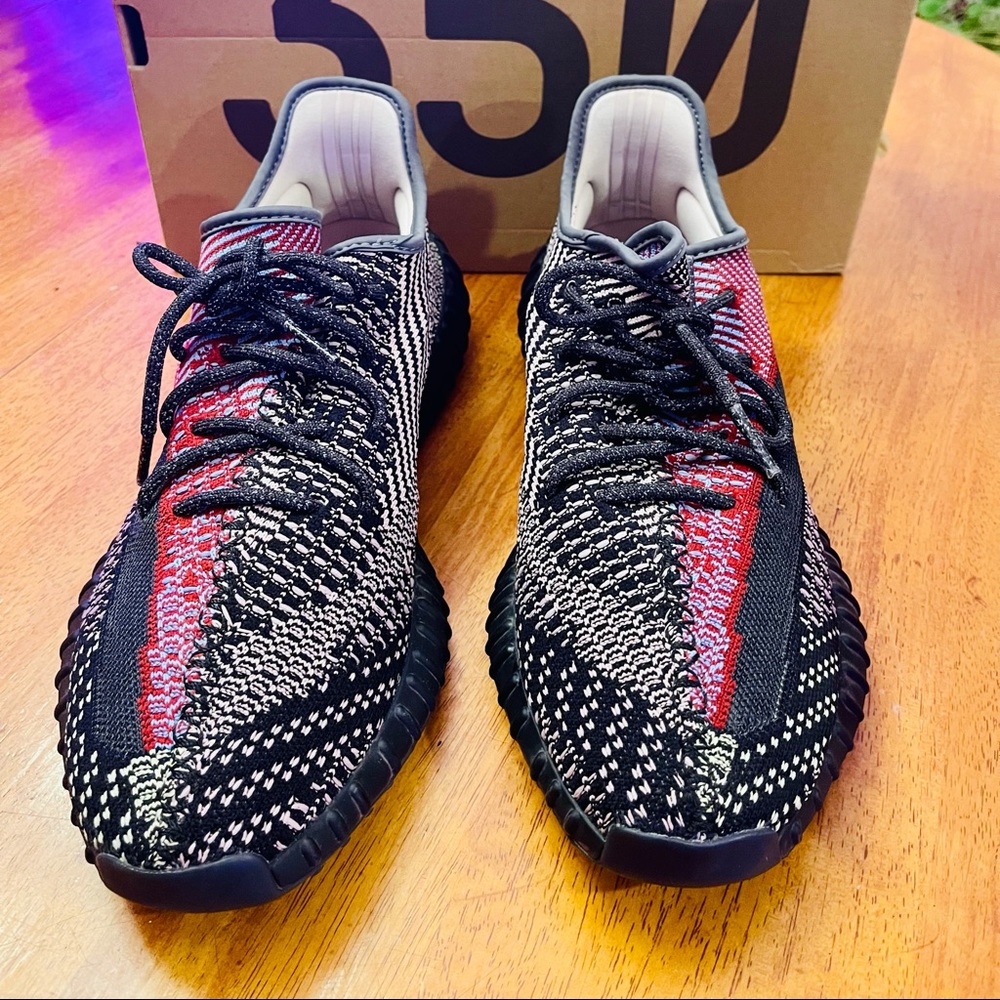 Yeezy Boost 350 V2
